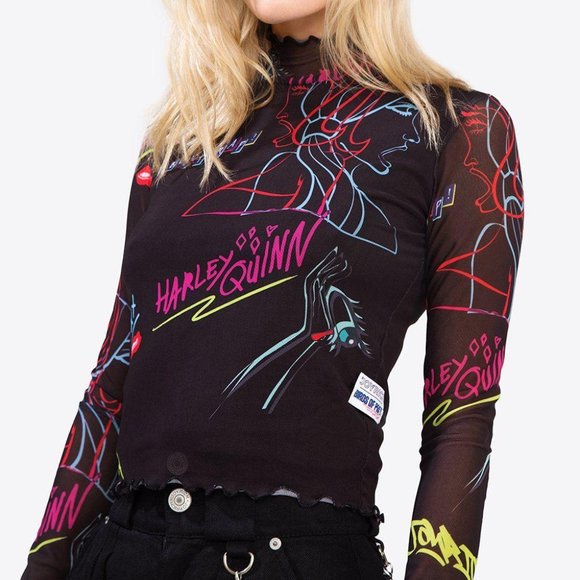 Joyrich Tops - NWOT BIRDS OF PREY Harley Quinn Long Sleeve Top xs
